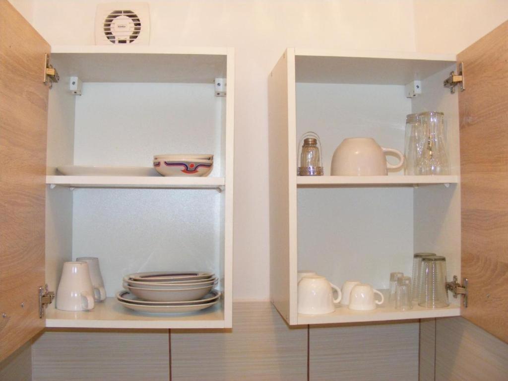 Fortuna Apartmanok Eger Bagian luar foto